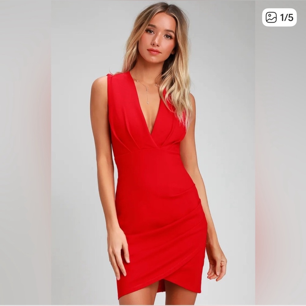 Gorgeous Lulus Cocktail Hour Red Wrap Dress size small